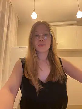 Eva Weyne online show from 09-19-25, 06:45