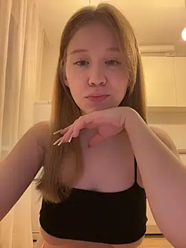 Snapshot of Eva_Weyne chatting on 06-30-26, 09:59 Eva Weyne online show from 06-30-26, 09:59