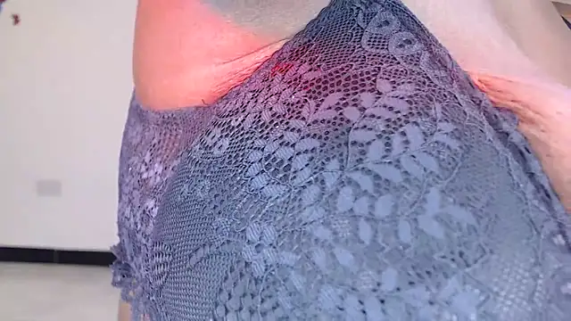 chococreamie online show from 06-19-26, 12:00