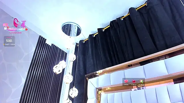 SarayRoyse online show from 03-28-26, 07:37