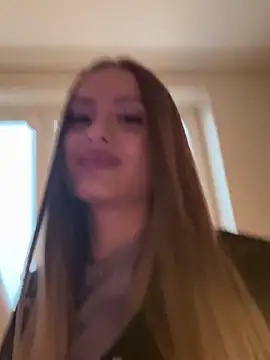 Snapshot of Sweet__Milly chatting on 10-25-25, 01:12 Sweet Milly online show from 10-25-25, 01:12