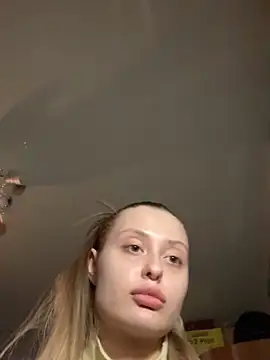 Sweet  Milly online show from 03-08-26, 05:49