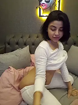 Esmertarcinim online show from 03-11-26, 03:39