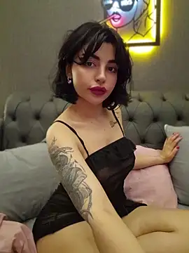 Esmertarcinim online show from 05-18-26, 05:29