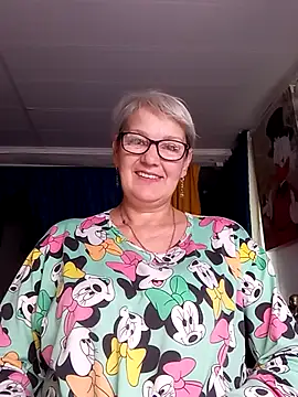 Snapshot of irinamaux chatting on 06-04-26, 06:51 irinamaux online show from 06-04-26, 06:51