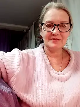 irinamaux online show from 02-09-26, 05:44