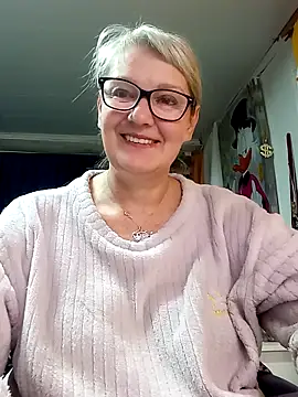 irinamaux online show from 04-14-26, 01:54