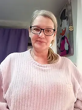 irinamaux online show from 02-26-26, 07:19