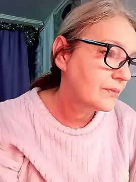 irinamaux online show from 01-14-26, 06:39