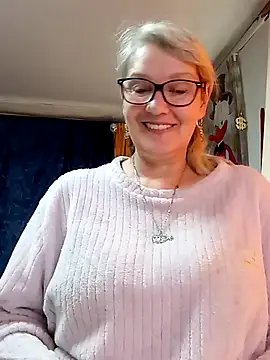 irinamaux online show from 05-16-26, 06:34