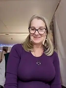 irinamaux online show from 12-05-25, 02:21