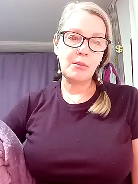 irinamaux online show from 02-28-26, 05:45