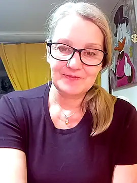 irinamaux online show from 03-08-26, 02:04