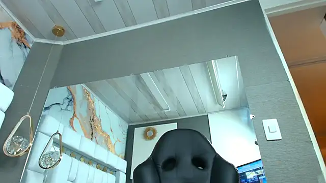 emily madrid online show from 11-08-25, 05:44