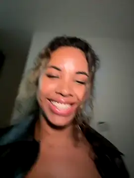 Brunettexio online show from 10-17-25, 11:50