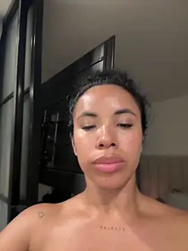 Brunettexio online show from 03-06-25, 11:09