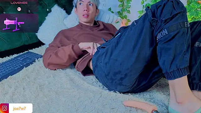 Levii Ackermann online show from 09-24-25, 02:01