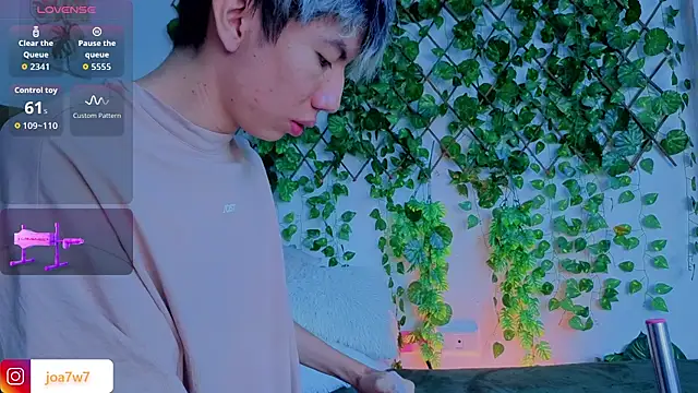 Levii Ackermann online show from 10-07-25, 01:23