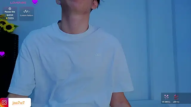 Levii Ackermann online show from 04-07-26, 01:57