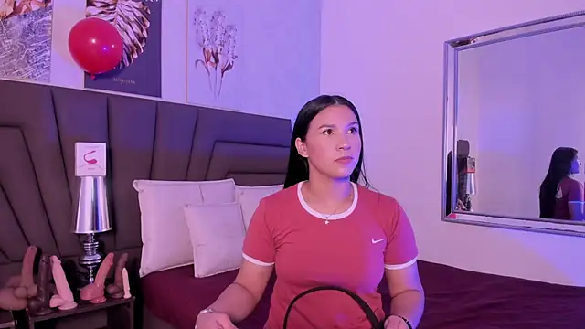 Snapshot of Sofi_Perez_ chatting on 02-16-26, 11:09 Sofi Perez online show from 02-16-26, 11:09