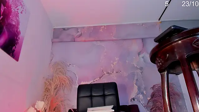 VALERIAQUEENTS online show from 10-23-25, 12:59