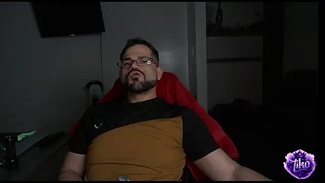 Zander823 online show from 03-24-26, 03:06