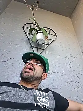 Zander823 online show from 02-09-26, 07:23