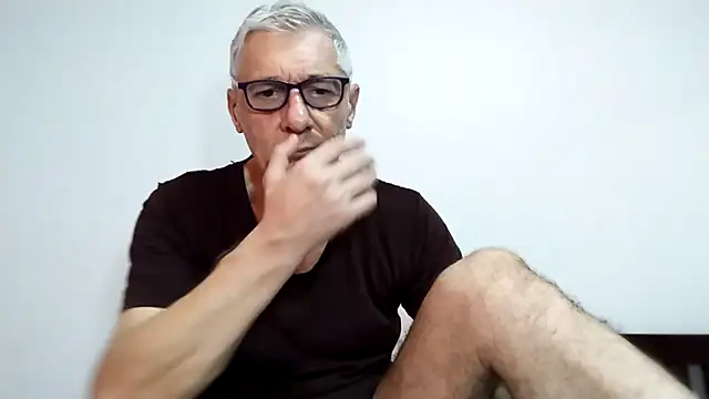 BIGUNCUTHARDCOCK online show from 03-08-26, 01:11