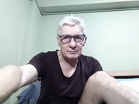 BIGUNCUTHARDCOCK online show from 11-17-25, 01:53