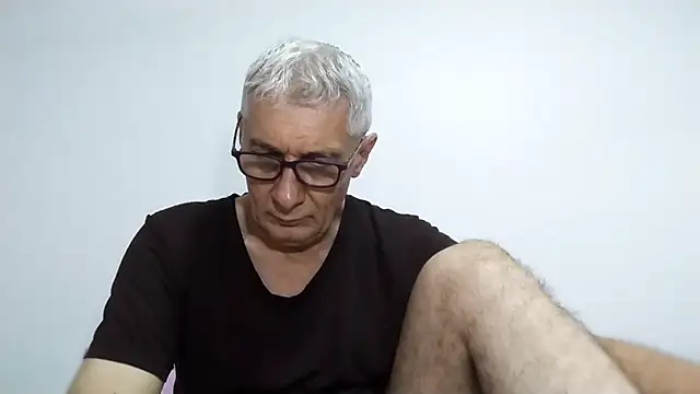 BIGUNCUTHARDCOCK online show from 04-13-26, 02:04