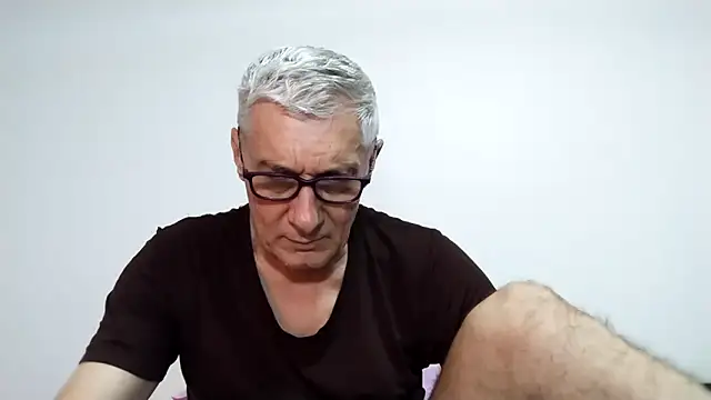 BIGUNCUTHARDCOCK online show from 03-12-26, 01:33