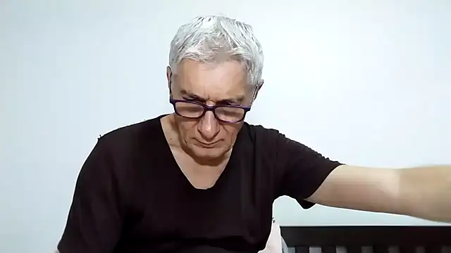 BIGUNCUTHARDCOCK online show from 04-06-26, 02:18