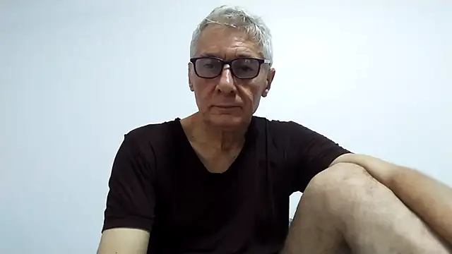 Snapshot of BIGUNCUTHARDCOCK chatting on 05-12-26, 12:51 BIGUNCUTHARDCOCK online show from 05-12-26, 12:51