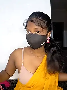 Snapshot of tamilachi4u chatting on 12-12-24, 05:04 tamilachi4u online show from 12-12-24, 05:04