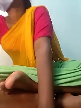 Snapshot of tamilachi4u chatting on 03-13-25, 04:45 tamilachi4u online show from 03-13-25, 04:45