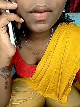 Snapshot of tamilachi4u chatting on 01-01-25, 12:22 tamilachi4u online show from 01-01-25, 12:22