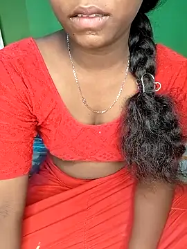 Snapshot of tamilachi4u chatting on 11-15-25, 10:52 tamilachi4u online show from 11-15-25, 10:52