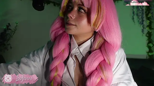 loIijanne online show from 11-18-25, 12:48