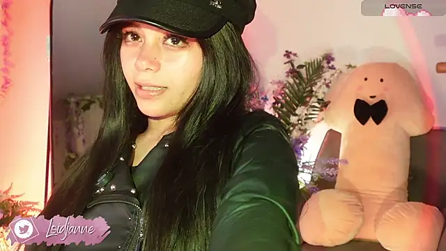 Snapshot of loIijanne chatting on 07-13-26, 11:59 loIijanne online show from 07-13-26, 11:59