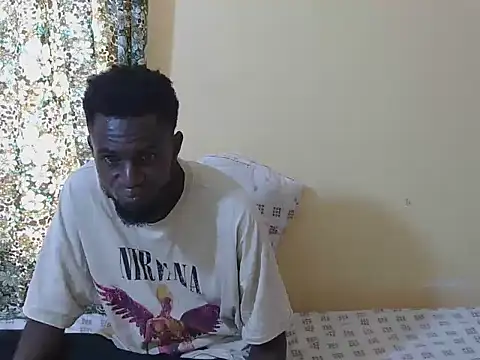 Snapshot of large_blackdick chatting on 09-11-25, 07:30 large blackdick online show from 09-11-25, 07:30