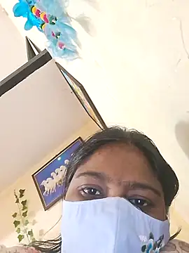 Love Winss online show from 11-30-25, 07:20