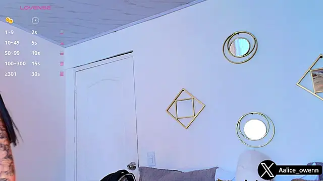 Aliceowenn online show from 09-10-25, 09:03
