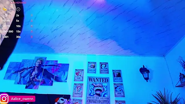 Aliceowenn online show from 12-22-25, 09:04