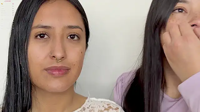 Snapshot of 2SummerLove1 chatting on 03-03-26, 02:13 2SummerLove1 online show from 03-03-26, 02:13