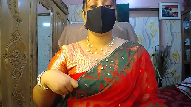 SohanaSabaSexy online show from 12-15-25, 05:19