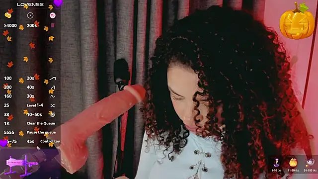 Snapshot of Queen_Deepthroat chatting on 11-02-25, 10:15 Queen Deepthroat online show from 11-02-25, 10:15