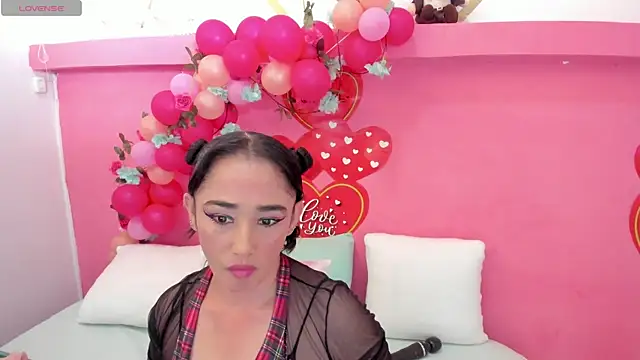 charlotte-11 online show from 09-25-25, 03:18