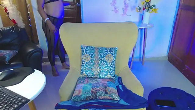 blackandwhite 2 online show from 04-08-26, 03:13