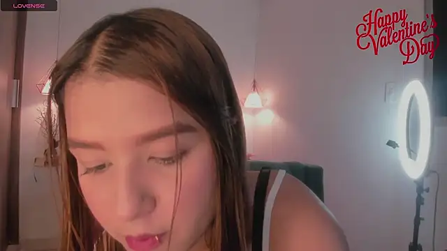 kimmy099 online show from 02-14-25, 08:05