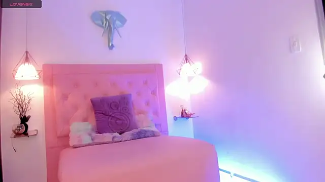 kimmy099 online show from 03-08-25, 08:25